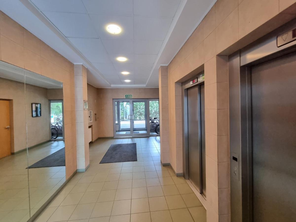 Saska Kepa Apartment *